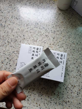 무디메이드 MUDI 커피포트 클리너 2세트 — 5점을 준 리뷰어가 2020년 6월 올린 사용 사진