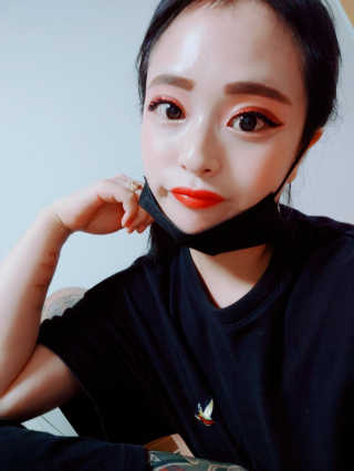 [블랙루즈] 크림 마뜨 루즈 시즌1 택1+랜덤1 — 5점을 준 리뷰어가 2020년 8월 올린 사용 사진