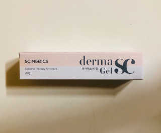 derma SC-Gel 더마에스씨 겔 20g — 4.5점을 준 리뷰어가 2020년 4월 올린 사용 사진
