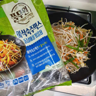 [풀무원] 볶음요리 쉽게, 아삭숙주믹스와 나물요리소스 — 4점을 준 리뷰어가 2020년 5월 올린 사용 사진