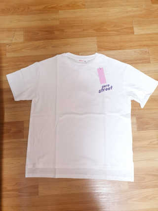 제로스트릿 ZERO STREET - BACK DONUT T-SHIRT 7 COLOR — 4점을 준 리뷰어가 2020년 7월 올린 사용 사진