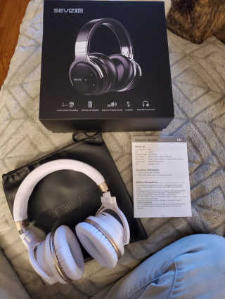 SEVIZ Bluetooth Headphones 10 3color — 5점을 준 리뷰어가 2020년 4월 올린 사용 사진