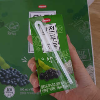 세상간단 완전푸드 [완전두유] 5종 — 5점을 준 리뷰어가 2020년 4월 올린 사용 사진
