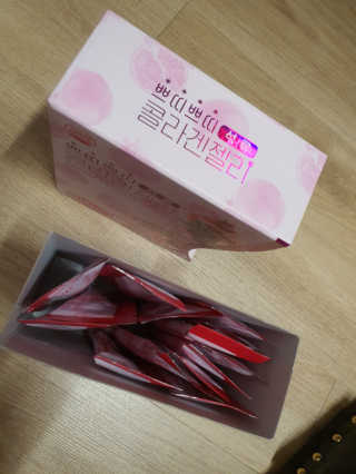 헬스업_쁘띠쁘띠석류콜라겐젤리_20g x 14포 — 5점을 준 리뷰어가 2020년 11월 올린 사용 사진