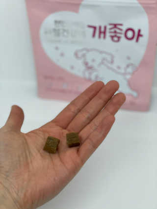My Pet Care 천연단백질 관절건강에 개좋아 — 4.5점을 준 리뷰어가 2020년 11월 올린 사용 사진