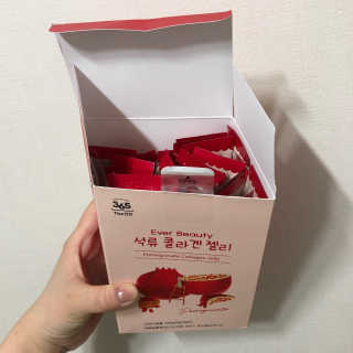 365더건강 에버뷰티 석류콜라겐 젤리 — 4.5점을 준 리뷰어가 2020년 8월 올린 사용 사진