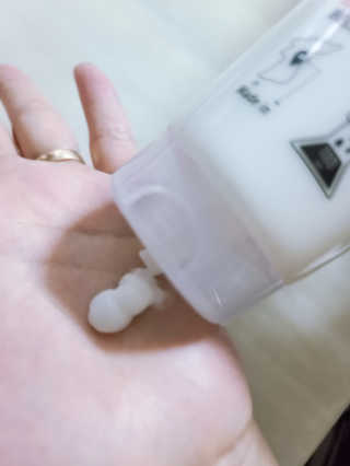 킨더퍼페츠 베이비크림 180ml — 5점을 준 리뷰어가 2020년 9월 올린 사용 사진