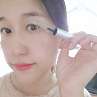 닥터존스킨 눈썹자라 — 5점을 준 리뷰어가 2020년 8월 올린 사용 사진