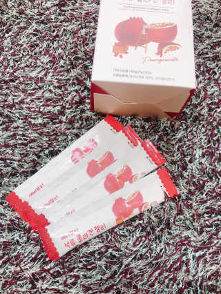 365더건강 에버뷰티 석류콜라겐 젤리 — 5점을 준 리뷰어가 2020년 8월 올린 사용 사진