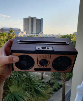 SEVIZ RETRO20W 레트로 블루투스 스피커 — 5점을 준 리뷰어가 2020년 6월 올린 사용 사진