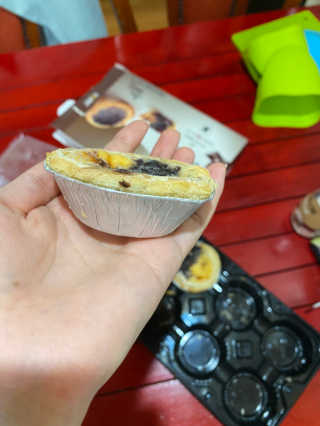 디앙뜨 포르투갈 에그타르트 오리지널 맛+패션후르츠+초콜릿타르트 맛 중 택1 — 5점을 준 리뷰어가 2021년 8월 올린 사용 사진