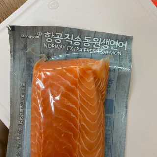 동원산업 항공직송 동원생연어_400g — 5점을 준 리뷰어가 2020년 5월 올린 사용 사진