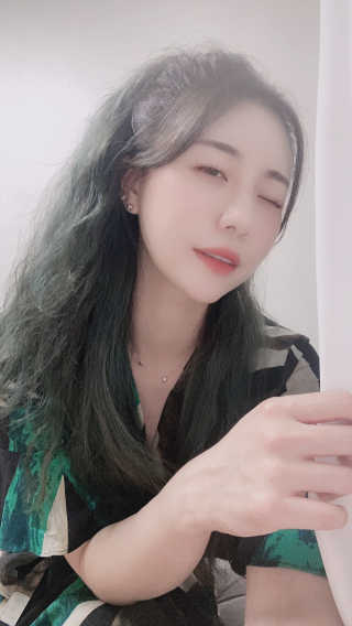 닥터존스킨 눈썹자라 — 4점을 준 리뷰어가 2020년 9월 올린 사용 사진