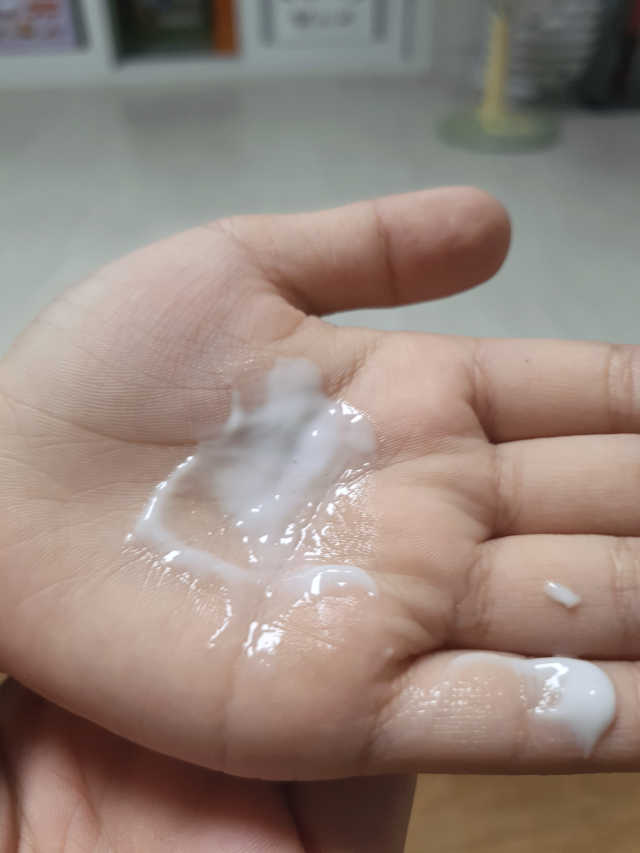 젠지아 콜라겐 앰플크림 70ml 리뷰 사진
