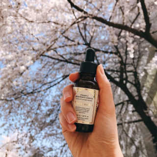 [스킨큐어] 산다화 비타민C 화이트닝 에센스 30ml — 4점을 준 리뷰어가 2020년 4월 올린 사용 사진