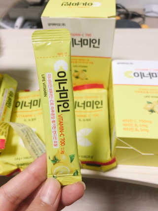 이너미인 VITAMIN-C 700 — 5점을 준 리뷰어가 2020년 9월 올린 사용 사진