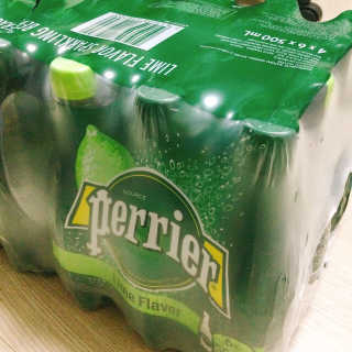 페리에 라임 500ml 투명페트 — 4.5점을 준 리뷰어가 2020년 11월 올린 사용 사진