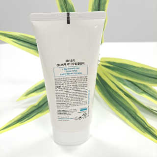 바이오믹 BIOMEEK SENSIMETIC MILD ACID CLEANSER — 5점을 준 리뷰어가 2020년 7월 올린 사용 사진