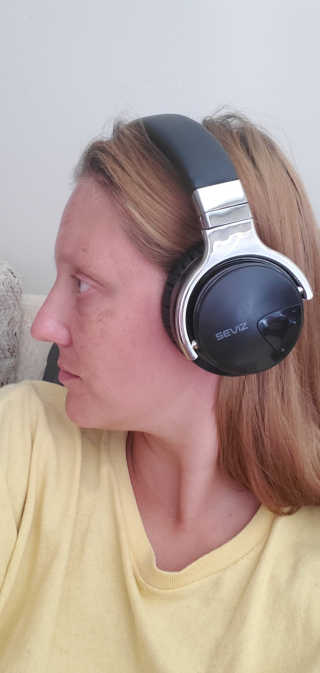 SEVIZ Bluetooth Headphones 10 3color — 5점을 준 리뷰어가 2020년 9월 올린 사용 사진