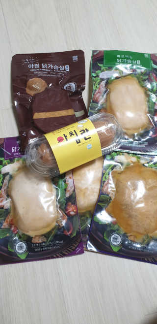 바로 먹는 아침 실온보관 닭가슴살 6종 — 5점을 준 리뷰어가 2020년 9월 올린 사용 사진