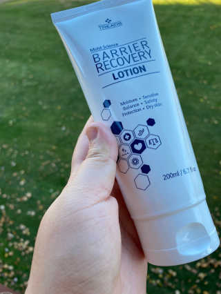 트리티스 [TREATIS] Barrier Recovery Lotion 200ml — 5점을 준 리뷰어가 2020년 11월 올린 사용 사진