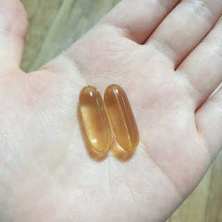 JW중외제약 마이코드 알티지 오메가3 1000 mg — 5점을 준 리뷰어가 2020년 8월 올린 사용 사진