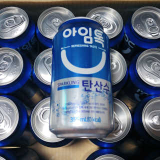 일화 아임톡 탄산수 355mlX24캔 + 보냉팩 증정이벤트 — 5점을 준 리뷰어가 2020년 4월 올린 사용 사진
