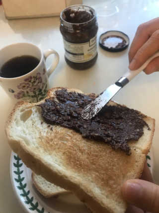 도이퉁 마카다미아 스프레드 200g 오리지널 초콜릿 — 5점을 준 리뷰어가 2020년 12월 올린 사용 사진