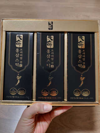 헬스업_천명진프리미엄홍삼스틱_10ml x 30포 — 5점을 준 리뷰어가 2020년 11월 올린 사용 사진