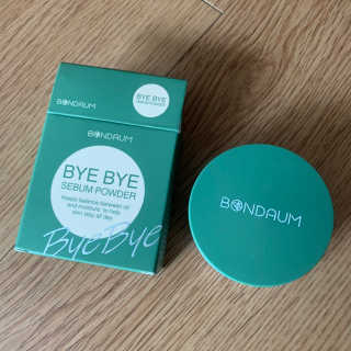 본다움 빠이빠이 세범 파우더 — 4.5점을 준 리뷰어가 2020년 8월 올린 사용 사진