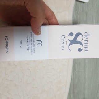 derma SC-Cream 더마에스씨 크림 100ml — 4.5점을 준 리뷰어가 2020년 5월 올린 사용 사진