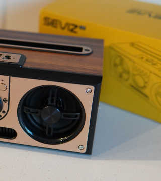 SEVIZ Retro 블루투스 스피커 4 종 — 5점을 준 리뷰어가 2020년 5월 올린 사용 사진