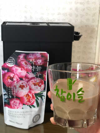 농사지음 약콩과 작두콩으로 만든 오늘두유 작약 이벤트 — 4.5점을 준 리뷰어가 2020년 9월 올린 사용 사진