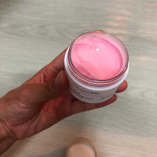 어글리프루프 크림 스탑디어글리 핑크모먼트 50ml — 4점을 준 리뷰어가 2020년 8월 올린 사용 사진