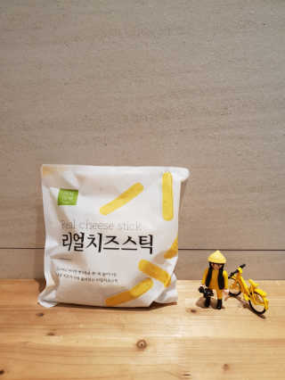 가치식탁 리얼치즈스틱, 리얼크림치즈볼 — 5점을 준 리뷰어가 2020년 10월 올린 사용 사진