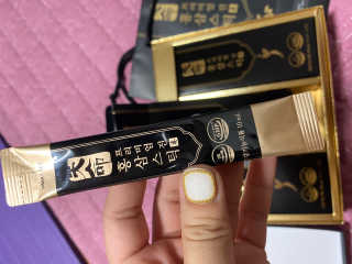 헬스업_천명진프리미엄홍삼스틱_10ml x 30포 — 5점을 준 리뷰어가 2020년 12월 올린 사용 사진