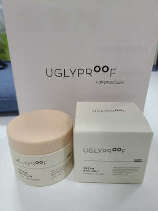 어글리프루프 크림 바이어글리 하이드레이션 샤워 50ml — 5점을 준 리뷰어가 2020년 11월 올린 사용 사진
