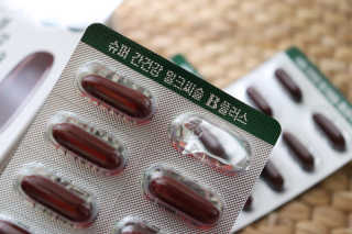 메이준뉴트리 슈퍼 간건강 밀크씨슬 B+ — 5점을 준 리뷰어가 2020년 5월 올린 사용 사진