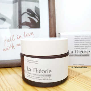 La Theorie Hydrating Ingredients | 하이드레이팅 인그레이디언츠 — 5점을 준 리뷰어가 2020년 5월 올린 사용 사진