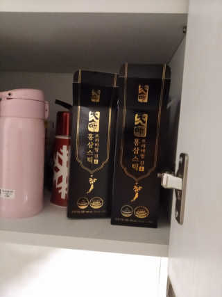 헬스업_천명진프리미엄홍삼스틱_10ml x 30포 — 5점을 준 리뷰어가 2020년 8월 올린 사용 사진