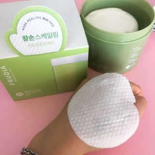 [후르디아] 약산성  모공 필링 패드(70매) — 3점을 준 리뷰어가 2020년 8월 올린 사용 사진