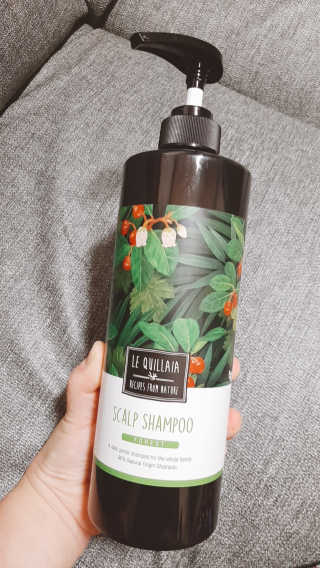 르퀼라야 스칼프 샴푸 810ml [가드니아/포레스트] — 5점을 준 리뷰어가 2020년 7월 올린 사용 사진