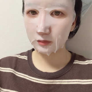 바이오믹 BIOMEEK SENSIMETIC SOOTHING MASK.S — 4.5점을 준 리뷰어가 2020년 6월 올린 사용 사진