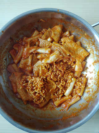 화곡미담 옛날 떡볶이 — 2.5점을 준 리뷰어가 2020년 4월 올린 사용 사진