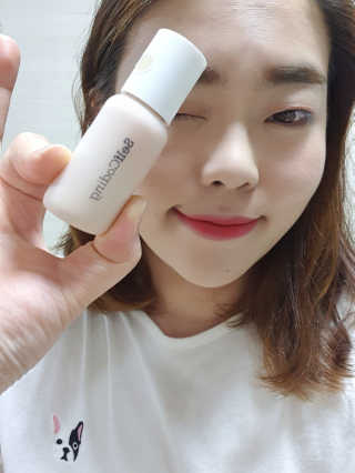 셀프코딩 네버비더세임 리퀴드 파운데이션 — 4점을 준 리뷰어가 2020년 9월 올린 사용 사진