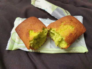 [델포유] 오븐에 구운 십센치 파운드 케이크 10개세트 — 4점을 준 리뷰어가 2020년 10월 올린 사용 사진