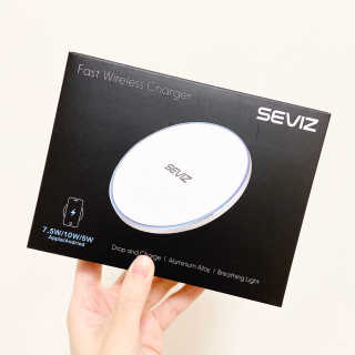 세비즈 원형패드형무선충전기 FC900 — 5점을 준 리뷰어가 2020년 4월 올린 사용 사진