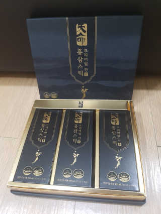 헬스업_천명진프리미엄홍삼스틱_10ml x 30포 — 4.5점을 준 리뷰어가 2020년 7월 올린 사용 사진