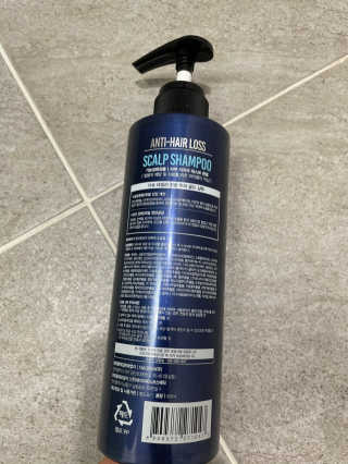 다슈코리아 다슈 데일리 단백질 한방 두피 골드 샴푸 500ml — 5점을 준 리뷰어가 2020년 12월 올린 사용 사진