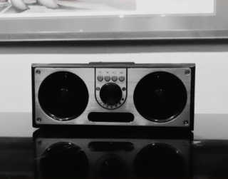 SEVIZ RETRO20W 레트로 블루투스 스피커 — 3점을 준 리뷰어가 2020년 7월 올린 사용 사진